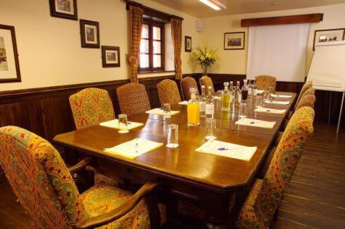 The Deddington Arms Hotel ภายนอก รูปภาพ